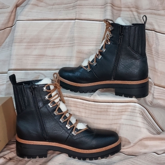 Indigo Rd Iririe combat boot black faux shearing lace up with side zip 10M - Picture 6 of 11